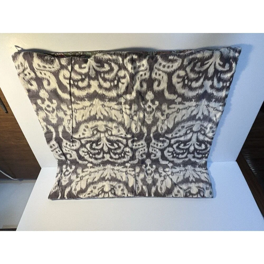 Pottery Barn Throw Pillow Cover Dual Print 22x22 Paisley
